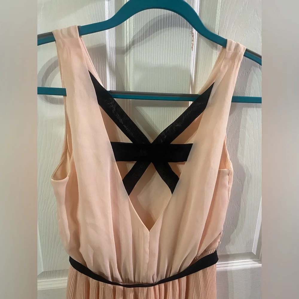 Women's Lily Rose Hi-Low Dress - Picture 9 of 12